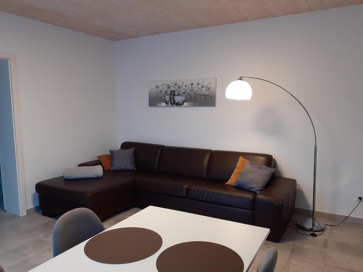 Erdgeschoss-Appartement Mit Seeblick Ahrensbok Εξωτερικό φωτογραφία